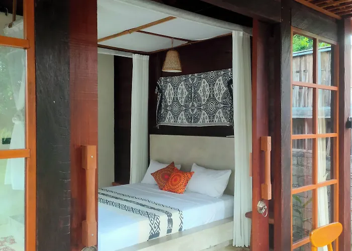 Vanaya Wooden In Lush Garden Gasthof 4*